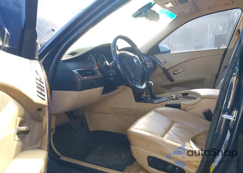 2007 BMW 525I z USA, uszkodzony, nr VIN WBANE53577CW68220